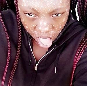 Meet your Posher, Lele